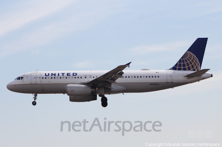 United Airlines Airbus A320-232 (N438UA) | Photo 125263