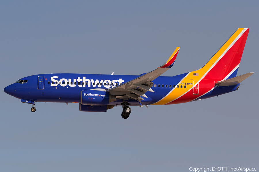 Southwest Airlines Boeing 737-7H4 (N438WN) | Photo 201143