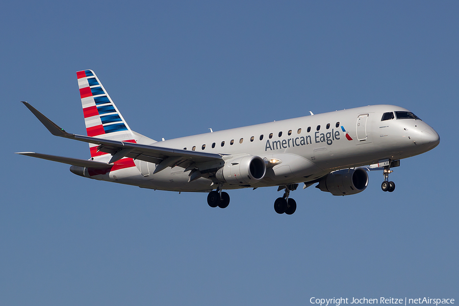 American Eagle (Republic Airlines) Embraer ERJ-175LR (ERJ-170-200LR) (N438YX) | Photo 104337