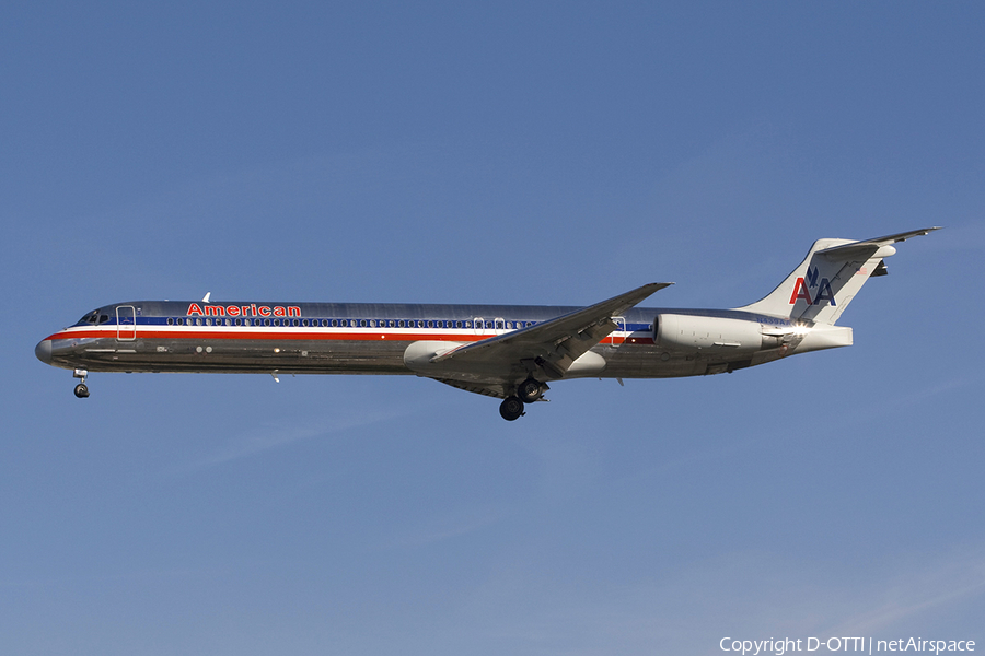 American Airlines McDonnell Douglas MD-83 (N439AA) | Photo 279708