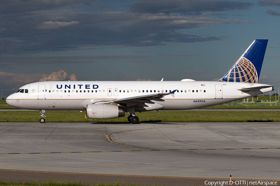 United Airlines Airbus A320-232 (N439UA) | Photo 174136