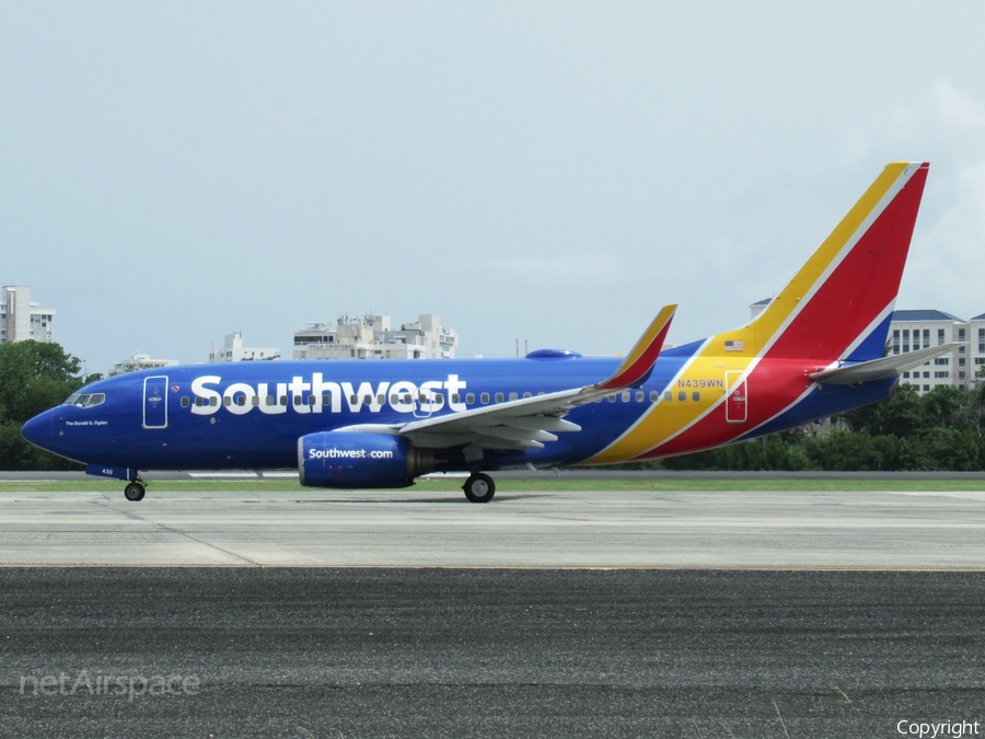 Southwest Airlines Boeing 737-7H4 (N439WN) | Photo 392316