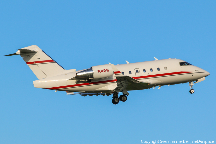 (Private) Bombardier CL-600-2B16 Challenger 604 (N43R) | Photo 206913