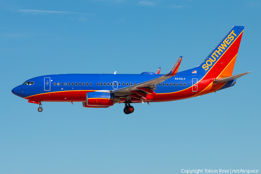 Southwest Airlines Boeing 737-7H4 (N440LV) | Photo 279263