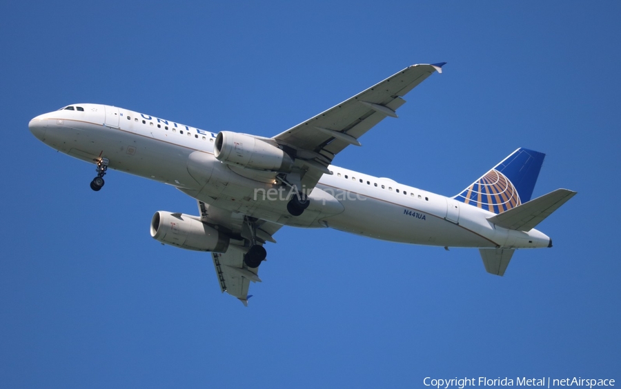 United Airlines Airbus A320-232 (N441UA) | Photo 303649