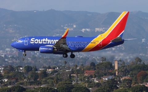 Southwest Airlines Boeing 737-7H4 (N441WN) at  Los Angeles - International, United States