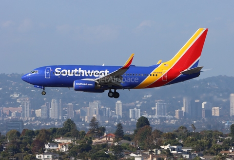 Southwest Airlines Boeing 737-7H4 (N441WN) at  Los Angeles - International, United States