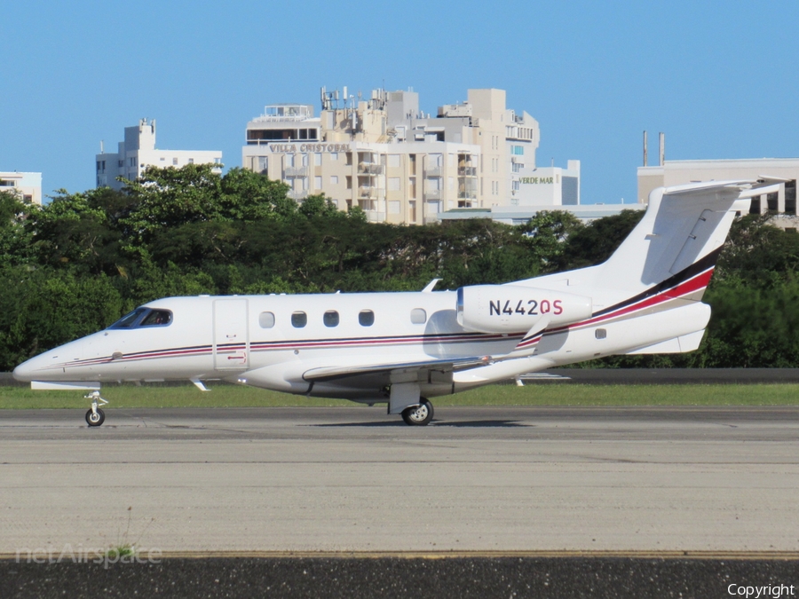 NetJets Embraer EMB-505 Phenom 300E (N442QS) | Photo 491221