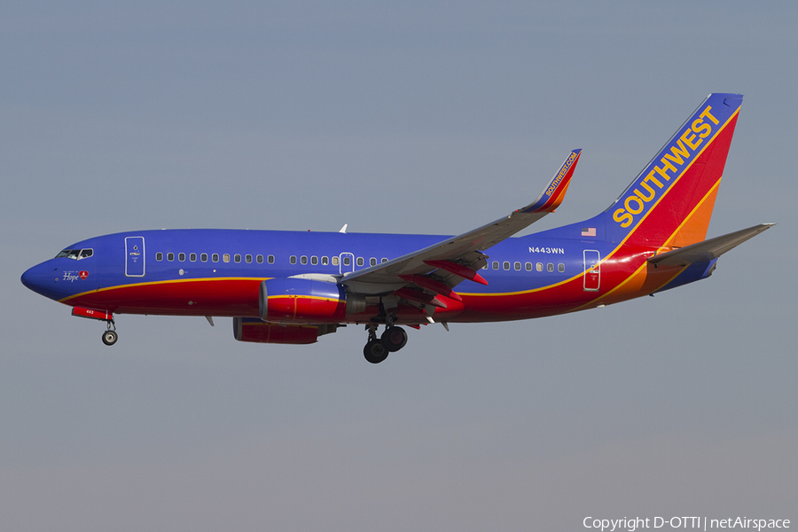 Southwest Airlines Boeing 737-7H4 (N443WN) | Photo 340932