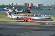 American Airlines McDonnell Douglas MD-82 (N445AA) at  New York - LaGuardia, United States