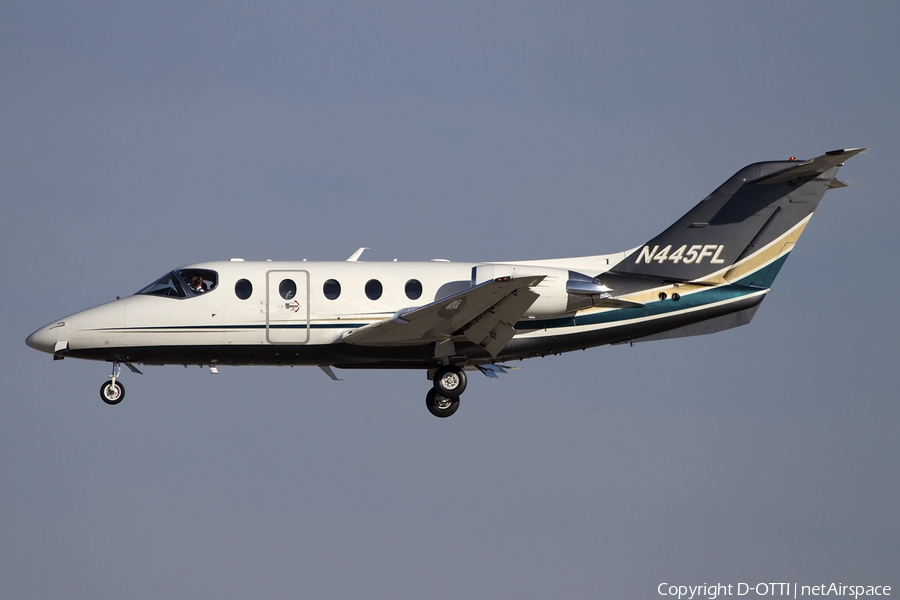 Flight Options Nextant Aerospace 400XT (N445FL) | Photo 423616