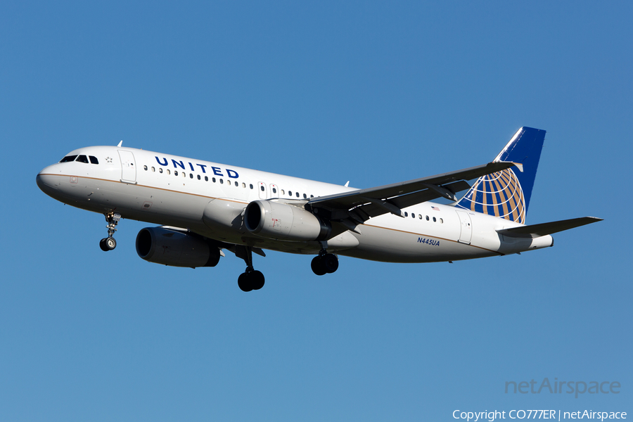 United Airlines Airbus A320-232 (N445UA) | Photo 18596