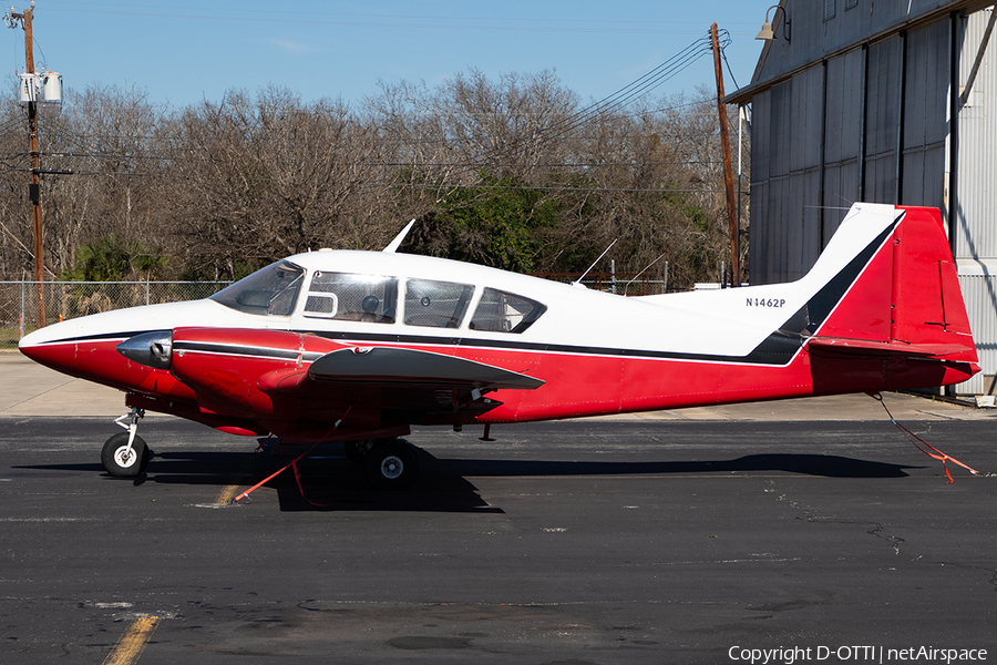 Sky Safety Flight Academy Piper PA-23-160 Apache G (N4462P) | Photo 668940
