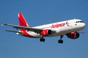 Avianca Airbus A320-214 (N446AV) at  Miami - International, United States