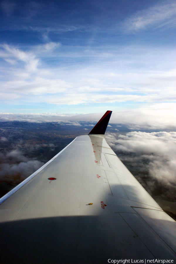 Delta Connection (SkyWest Airlines) Bombardier CRJ-200ER (N446SW) | Photo 24833