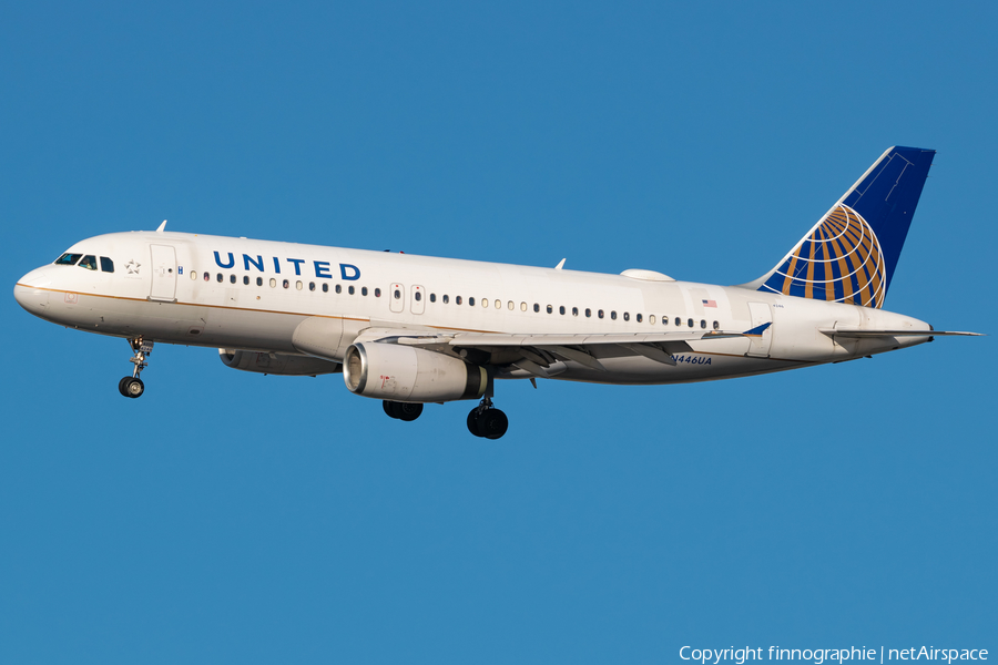 United Airlines Airbus A320-232 (N446UA) | Photo 587465