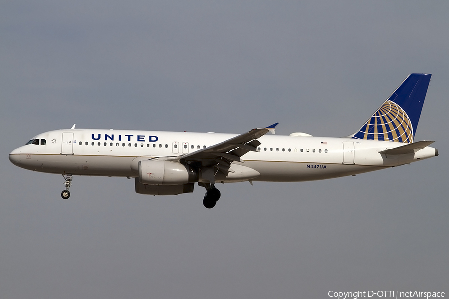 United Airlines Airbus A320-232 (N447UA) | Photo 463778