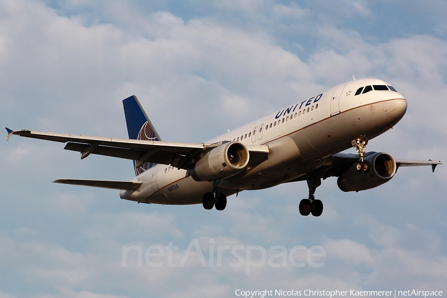 United Airlines Airbus A320-232 (N447UA) | Photo 161229