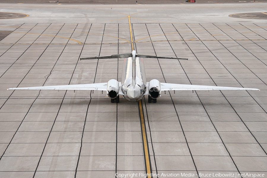 American Airlines McDonnell Douglas MD-82 (N448AA) | Photo 174457