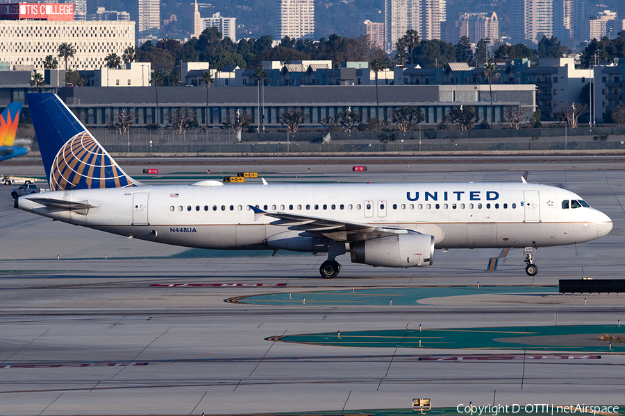 United Airlines Airbus A320-232 (N448UA) | Photo 539420