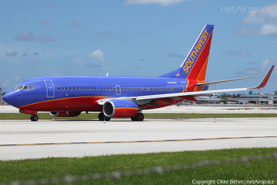Southwest Airlines Boeing 737-7H4 (N449WN) | Photo 40031