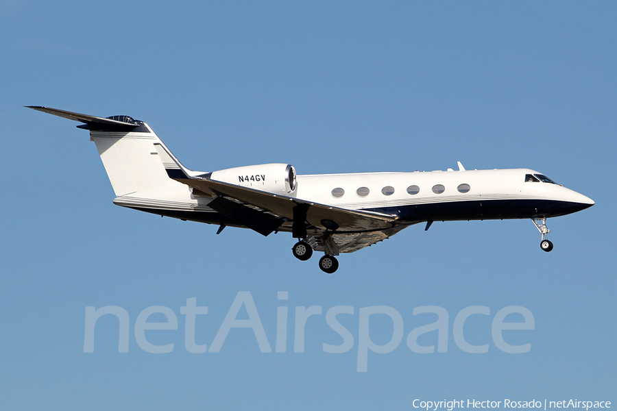 (Private) Gulfstream G-IV (N44GV) | Photo 199798