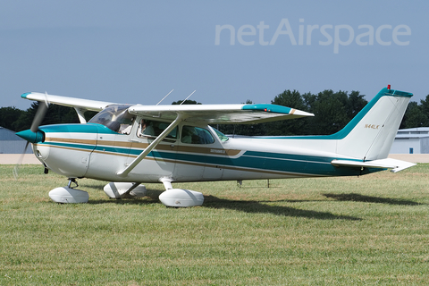 (Private) Cessna 172N Skyhawk (N44LK) at  Oshkosh - Wittman Regional, United States