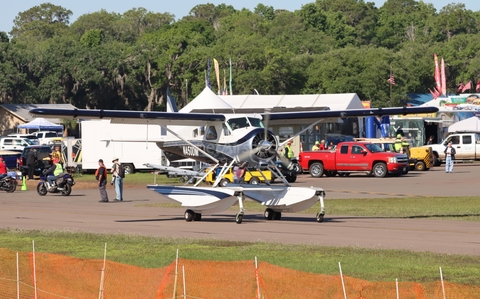 (Private) de Havilland Canada DHC-2 Mk I Beaver (N450DM) at  Lakeland - Regional, United States