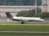 Flexjet Gulfstream G-IV-X (G450) (N450FX) at  Farnborough, United Kingdom