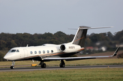 Flexjet Gulfstream G-IV-X (G450) (N450FX) at  London - Luton, United Kingdom
