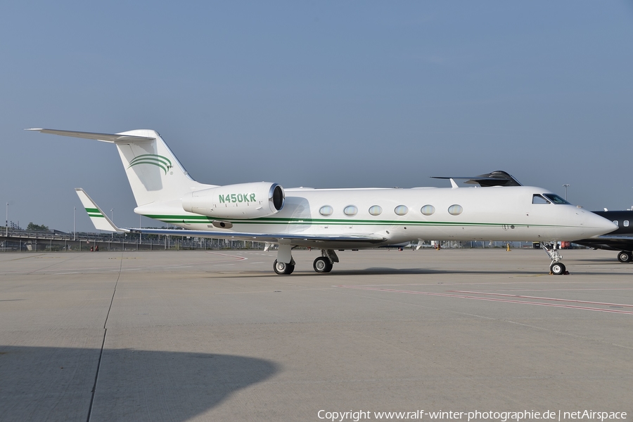 (Private) Gulfstream G-IV-X (G450) (N450KR) | Photo 401186