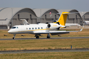 (Private) Gulfstream G-IV-X (G450) (N450ME) at  Farnborough, United Kingdom