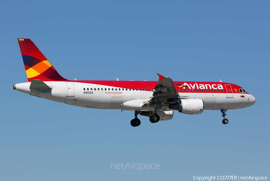 Avianca Airbus A320-214 (N451AV) | Photo 14086