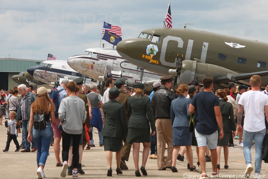 Commemorative Air Force Douglas C-53D Skytrooper (N45366) | Photo 446925