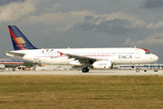 TACA International Airlines Airbus A320-233 (N453TA) at  Miami - International, United States