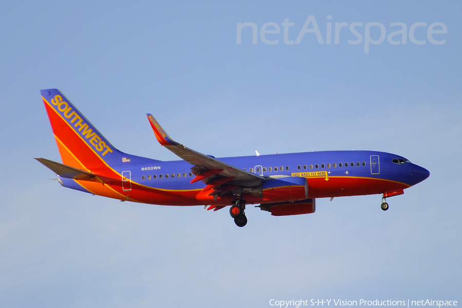 Southwest Airlines Boeing 737-7H4 (N453WN) | Photo 21577