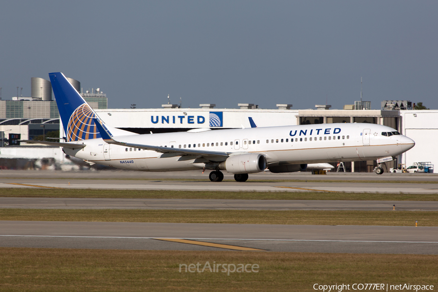 United Airlines Boeing 737-924(ER) (N45440) | Photo 59630
