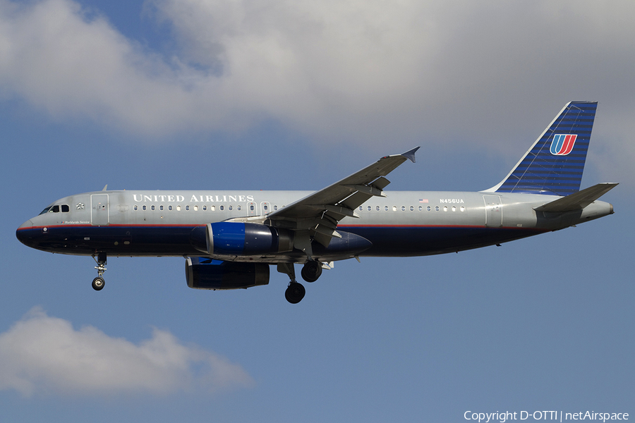 United Airlines Airbus A320-232 (N456UA) | Photo 337964