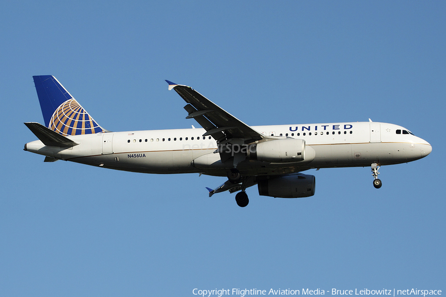 United Airlines Airbus A320-232 (N456UA) | Photo 92555