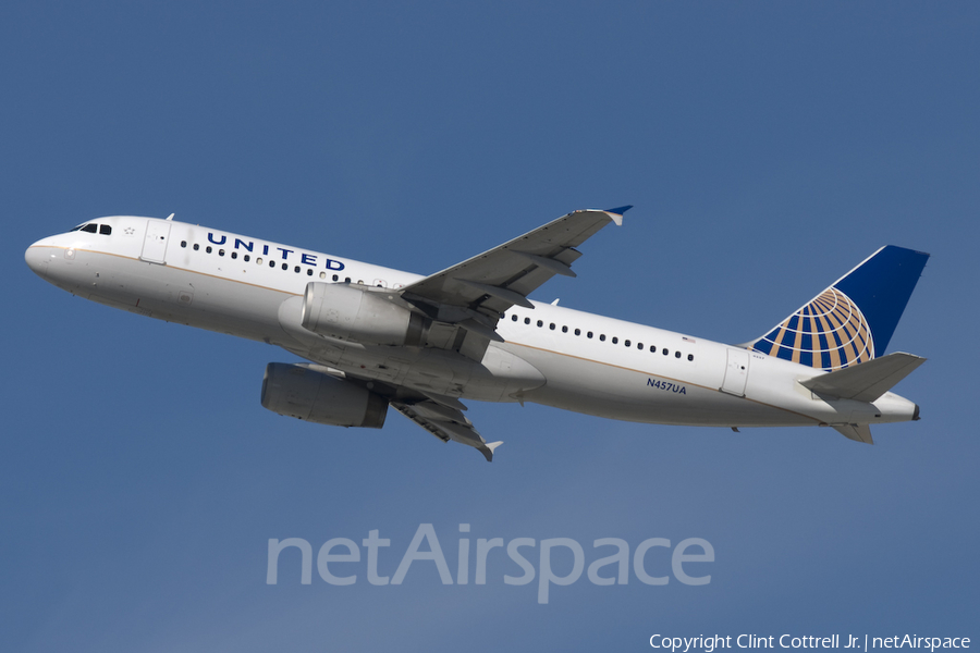 United Airlines Airbus A320-232 (N457UA) | Photo 40665
