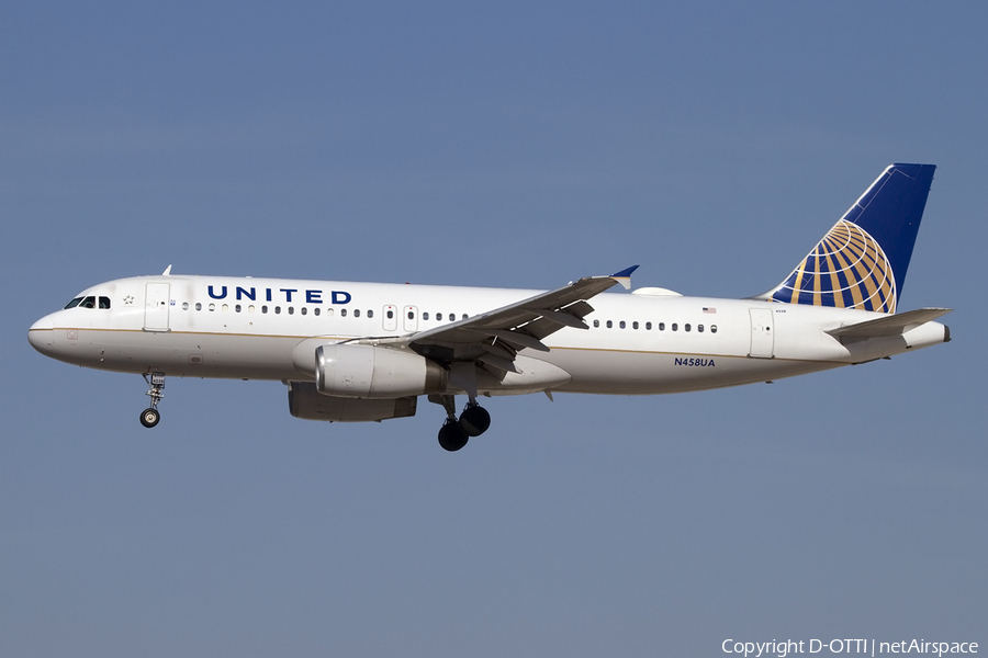 United Airlines Airbus A320-232 (N458UA) | Photo 424889