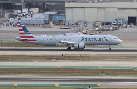 American Airlines Airbus A321-253NX (N463AA) at  Los Angeles - International, United States