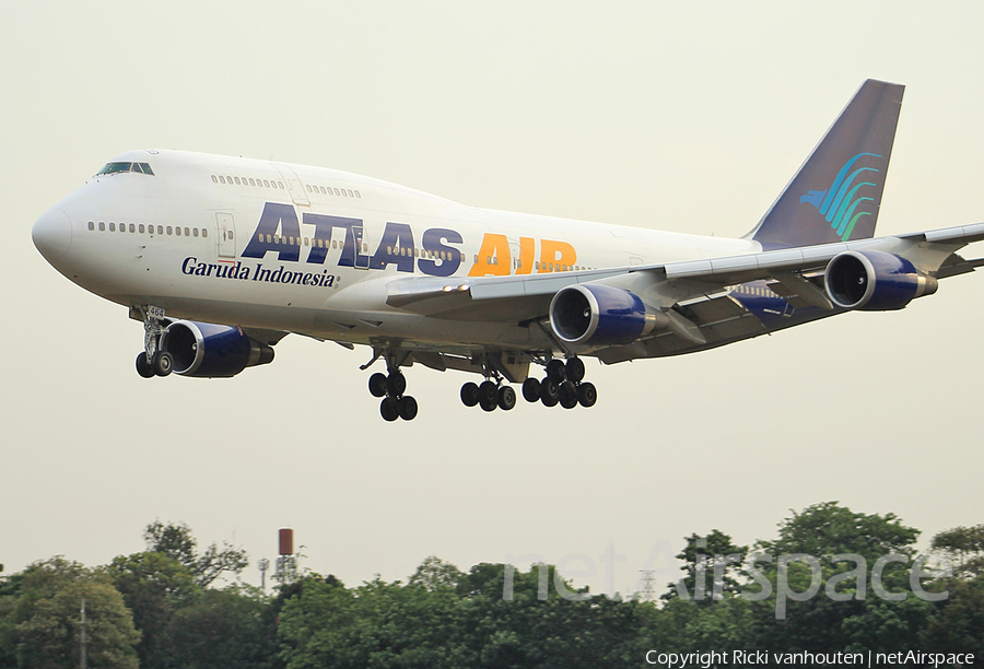 Atlas Air Boeing 747-446 (N464MC) | Photo 365839