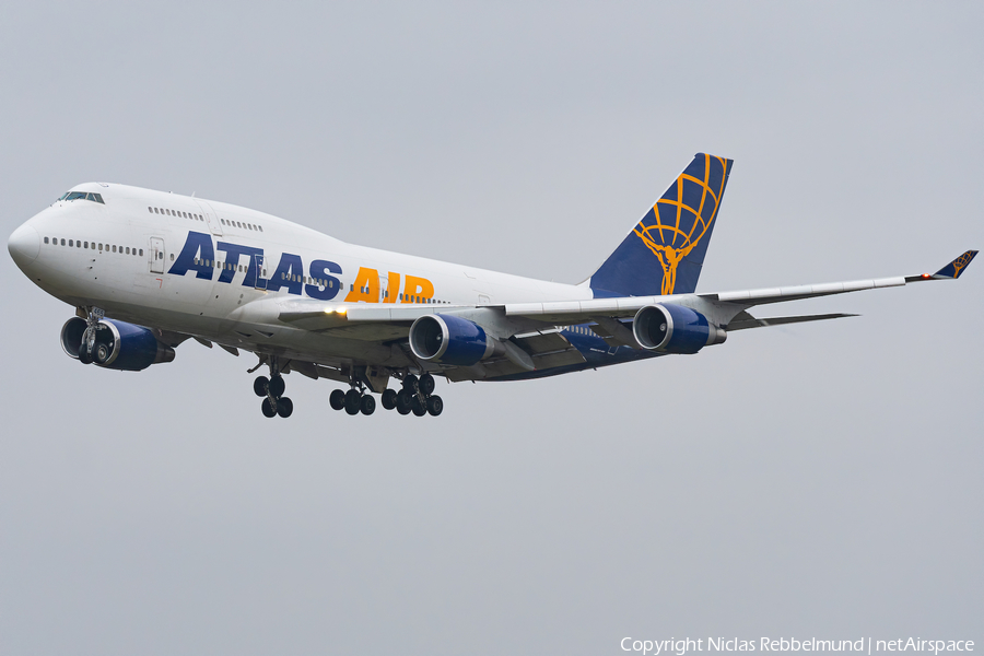 Atlas Air Boeing 747-446 (N465MC) | Photo 374585