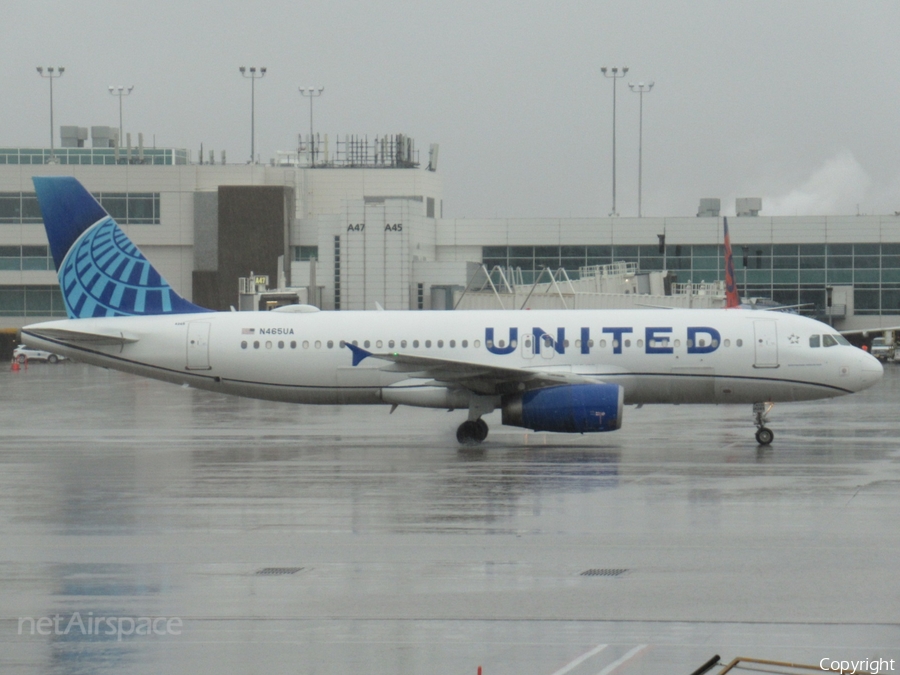 United Airlines Airbus A320-232 (N465UA) | Photo 624618