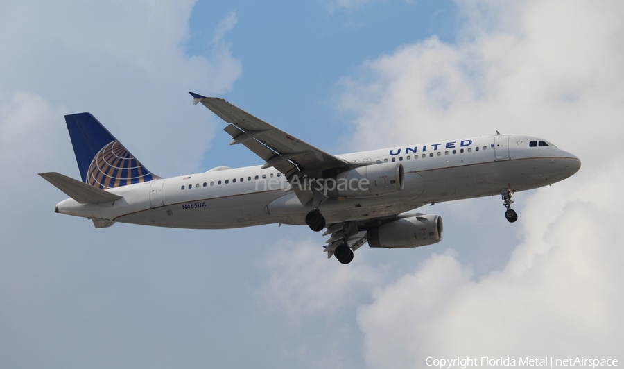United Airlines Airbus A320-232 (N465UA) | Photo 304293