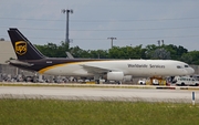 United Parcel Service Boeing 757-24APF (N465UP) at  Miami - International, United States