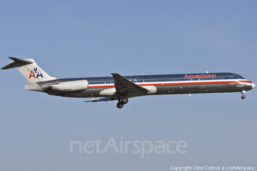 American Airlines McDonnell Douglas MD-82 (N466AA) | Photo 40666