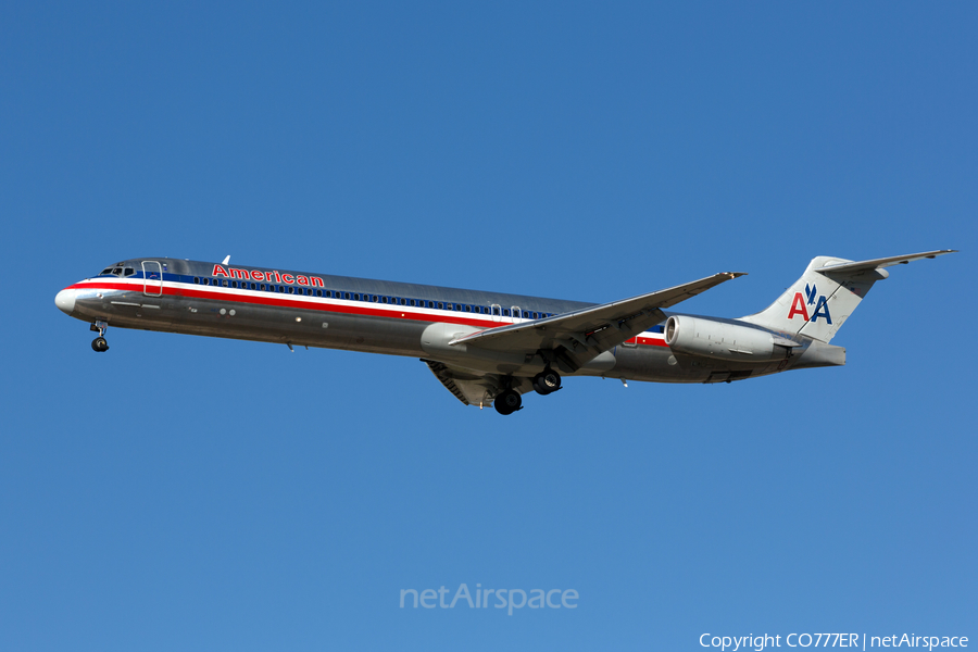 American Airlines McDonnell Douglas MD-82 (N467AA) | Photo 73381