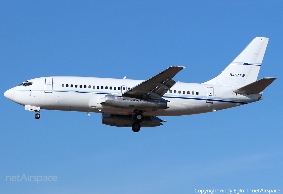 Sierra American Corporation Boeing 737-205(Adv) (N467TW) | Photo 200832